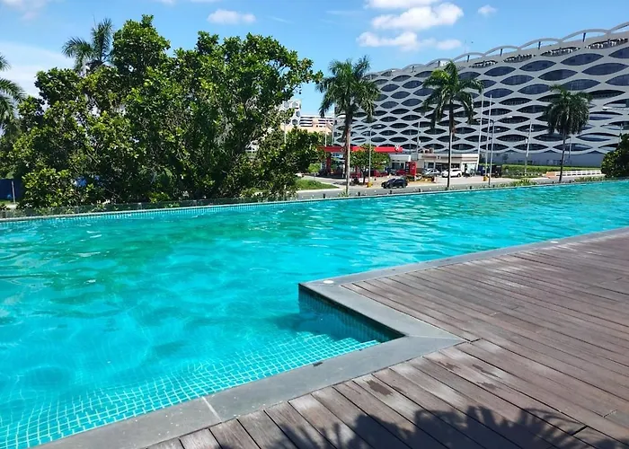 Facing Pool W Balcony Moa Bp1741 Manila