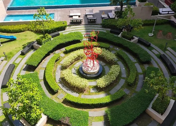 Facing Pool W Balcony Moa Bp1741 * Manila